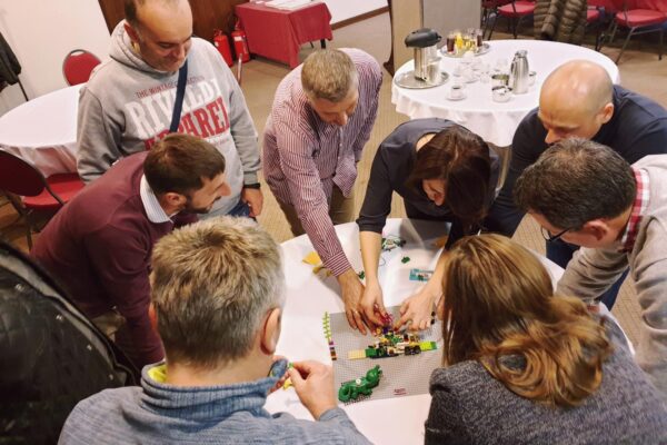 team building radionica za angažovanost tima uz Lego Serious Play